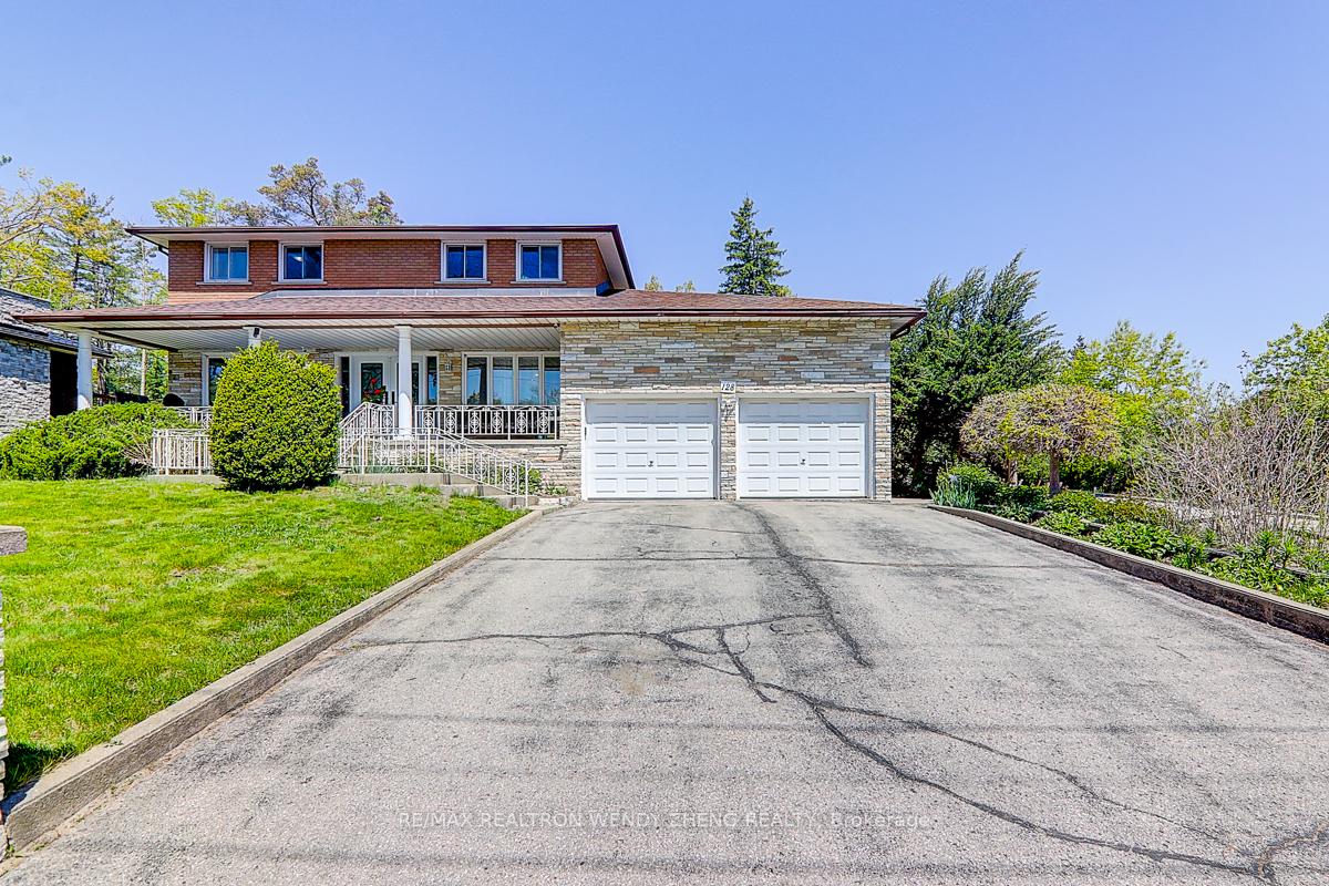 Photo 2 of 128 Letitia Street, Barrie, Letitia Heights — HOMEH