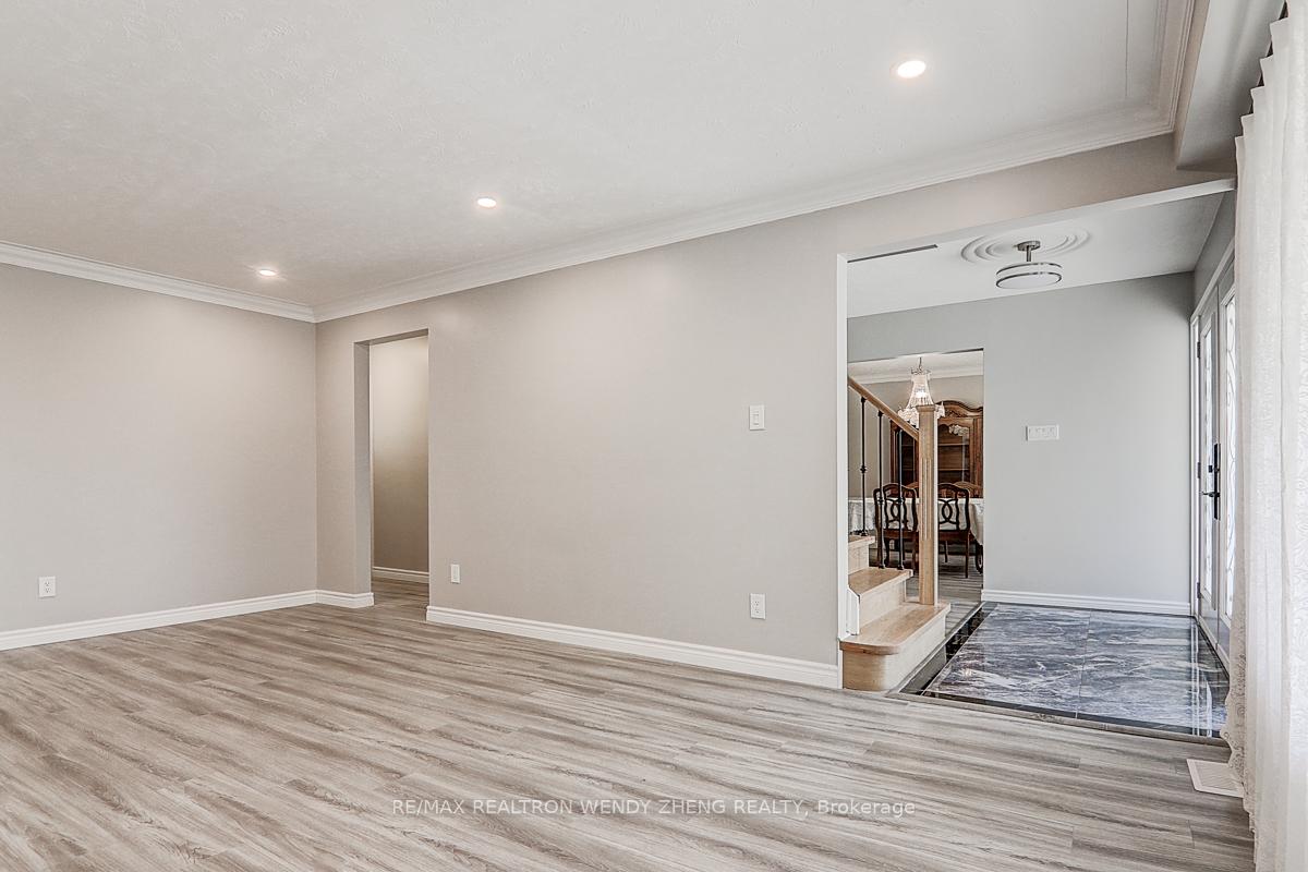Photo 6 of 128 Letitia Street, Barrie, Letitia Heights — HOMEH