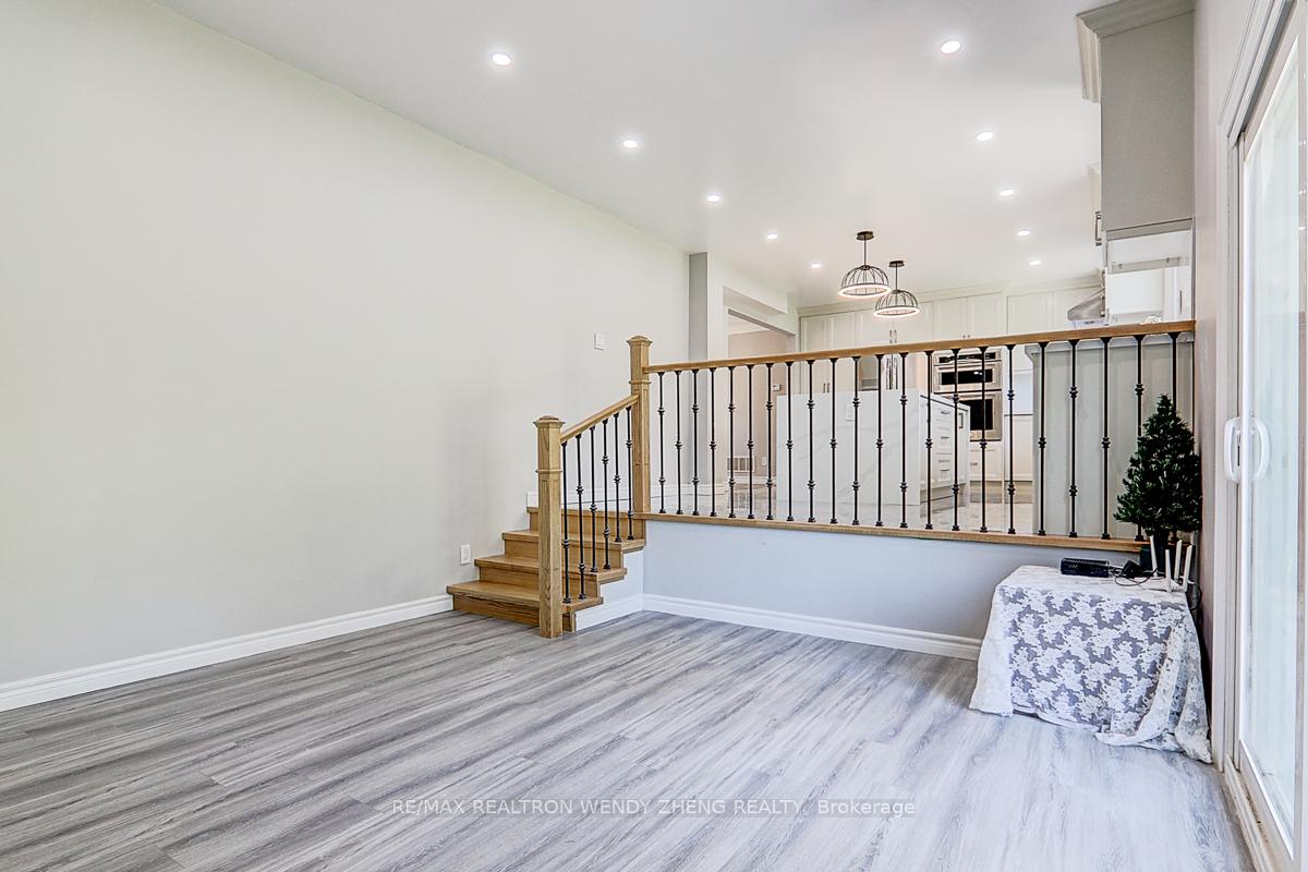 Photo 17 of 128 Letitia Street, Barrie, Letitia Heights — HOMEH