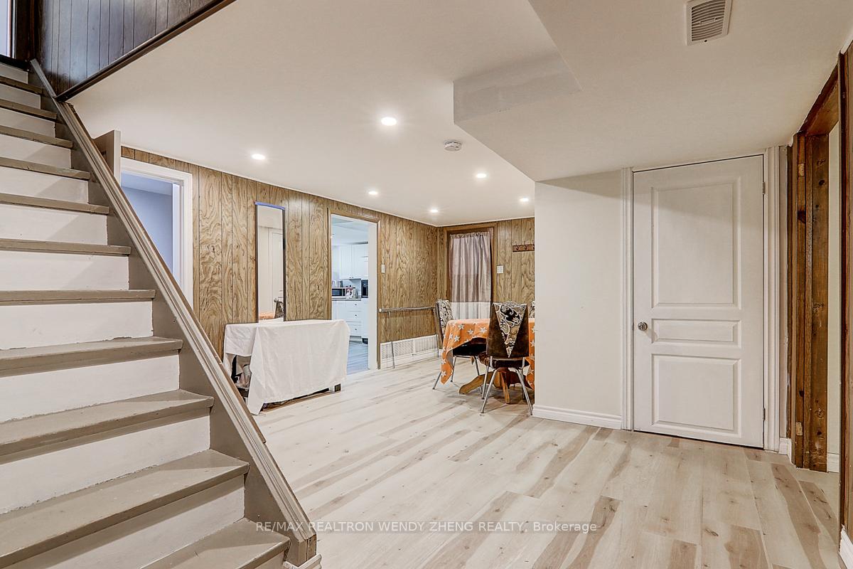 Photo 32 of 128 Letitia Street, Barrie, Letitia Heights — HOMEH