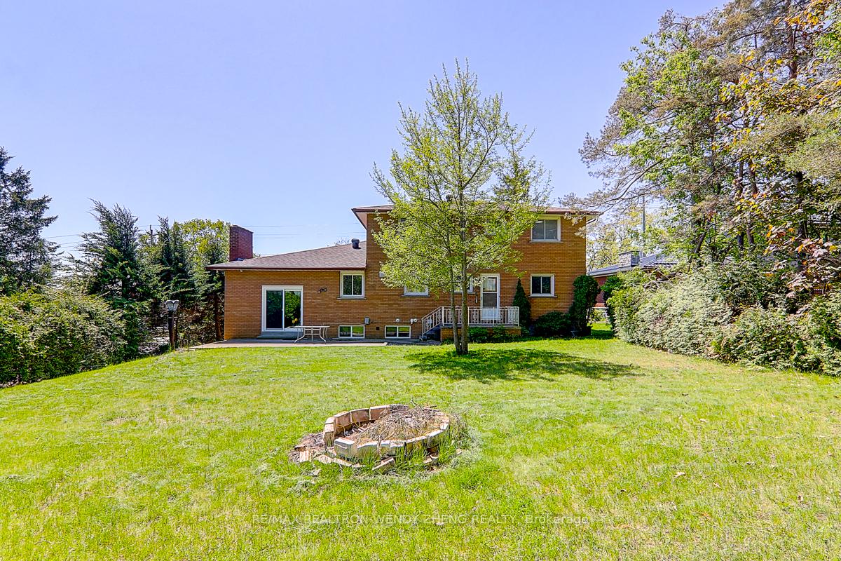 Photo 44 of 128 Letitia Street, Barrie, Letitia Heights — HOMEH
