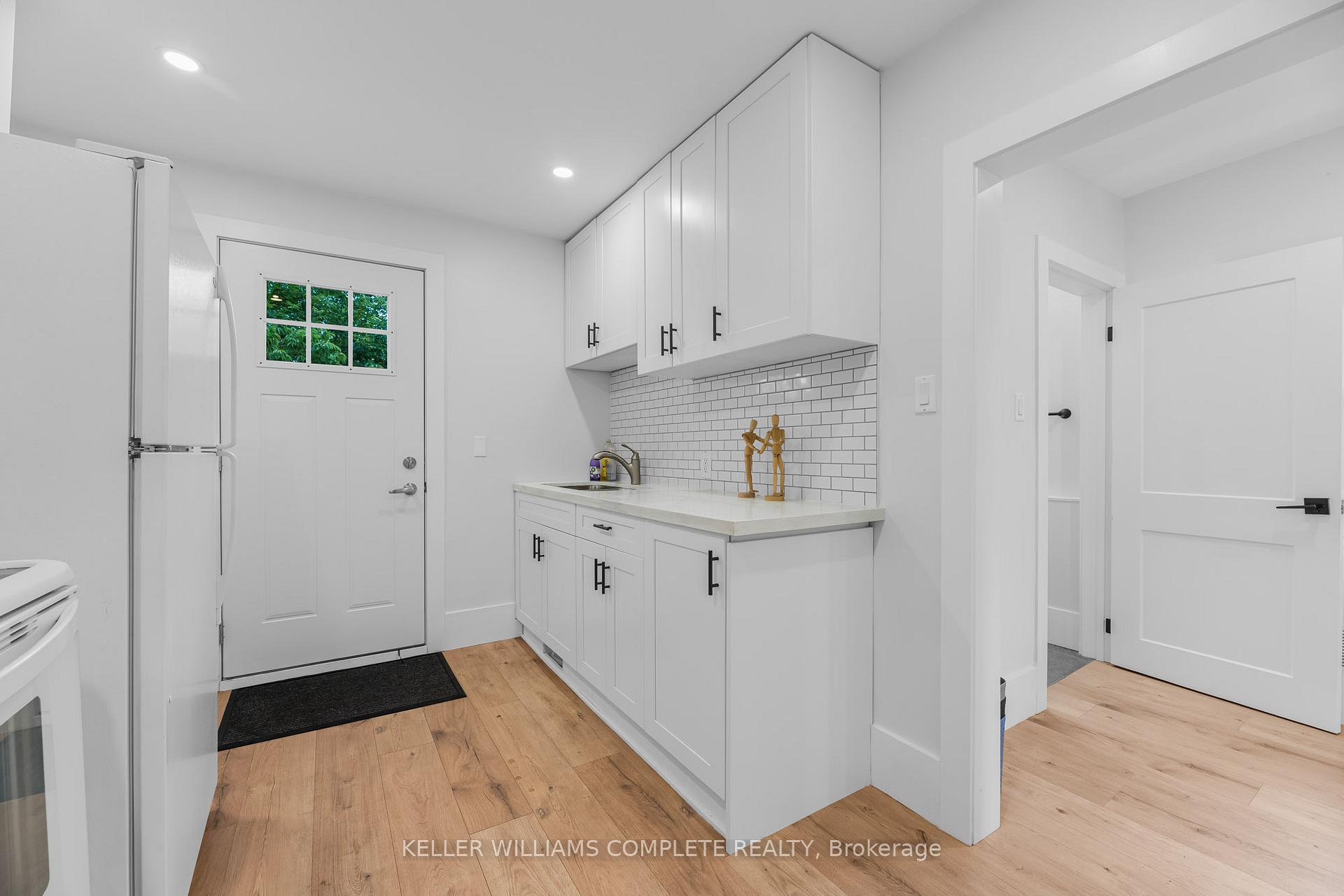 Photo 13 of 199 Balmoral Avenue N, Hamilton, Crown Point — HOMEH