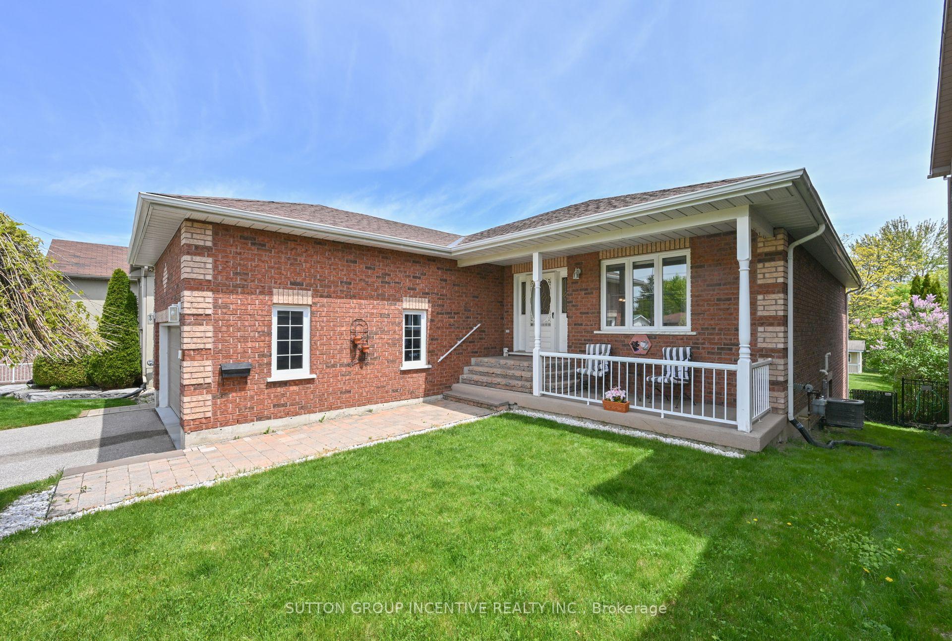 Photo 3 of 107 Huronia Road, Barrie, Painswick North — HOMEH