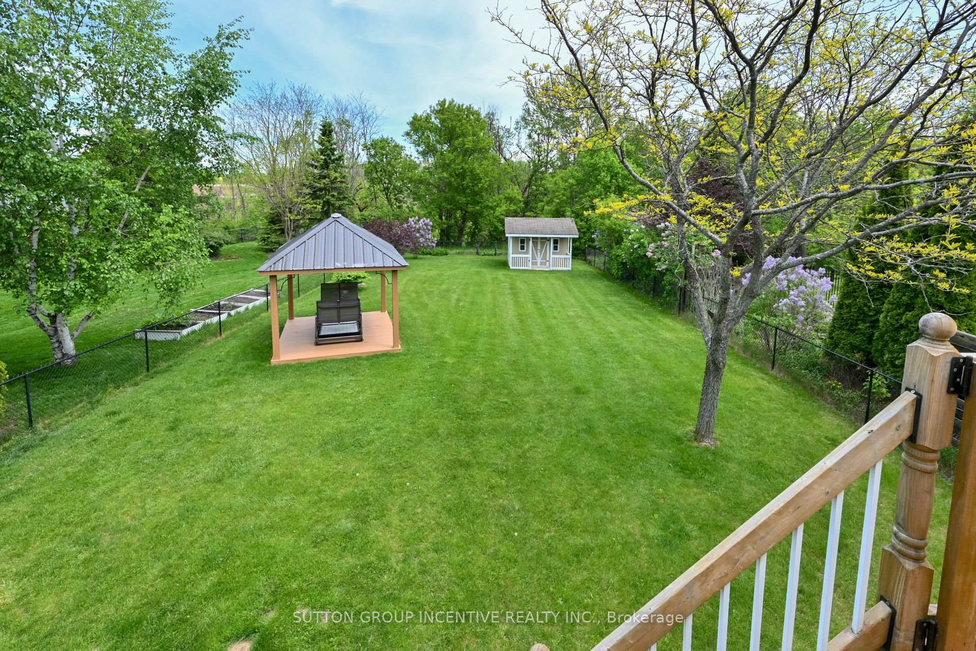 Photo 18 of 107 Huronia Road, Barrie, Painswick North — HOMEH