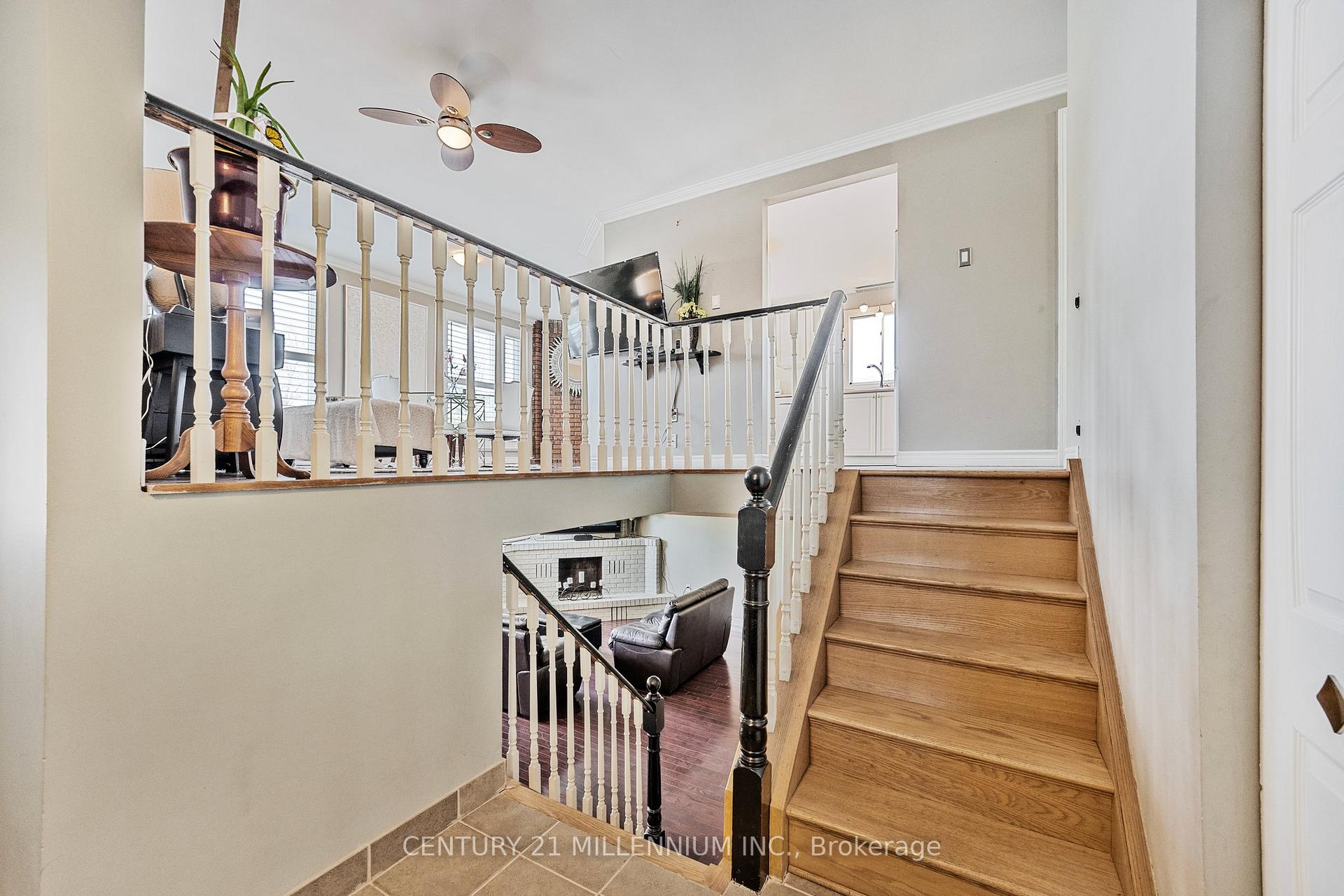Photo 8 of 7 Coles Street, Barrie, Sunnidale — HOMEH