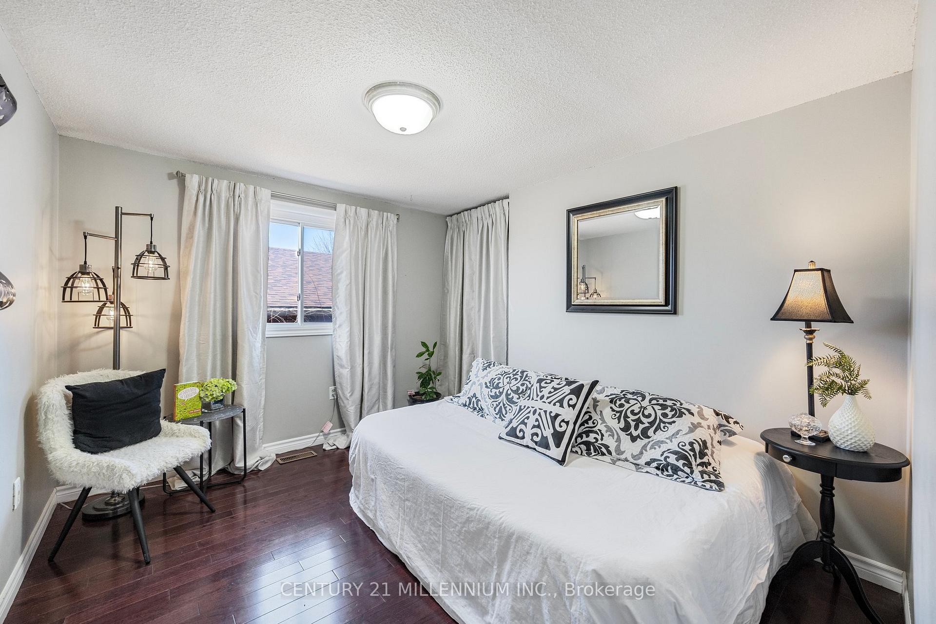 Photo 21 of 7 Coles Street, Barrie, Sunnidale — HOMEH