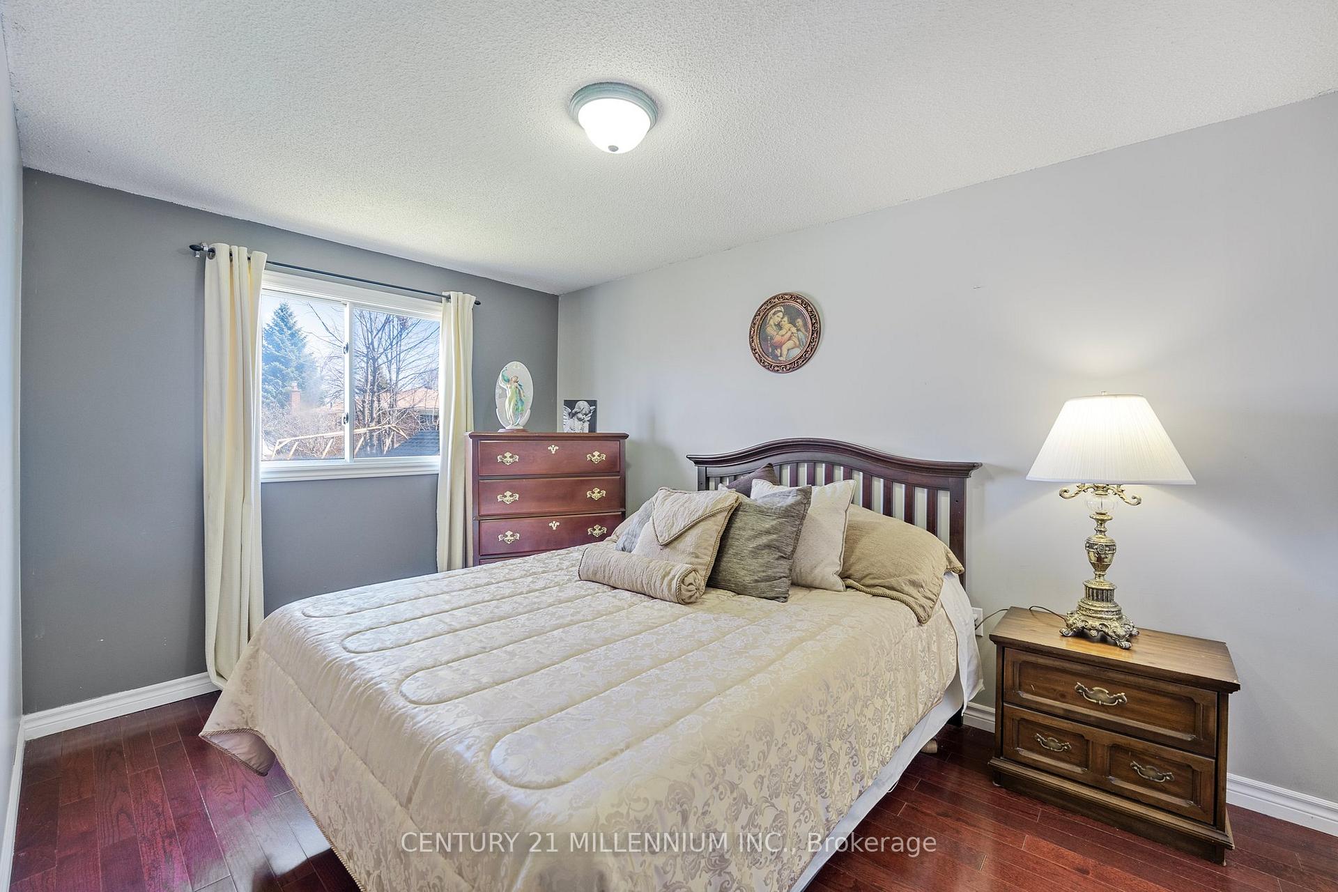 Photo 25 of 7 Coles Street, Barrie, Sunnidale — HOMEH