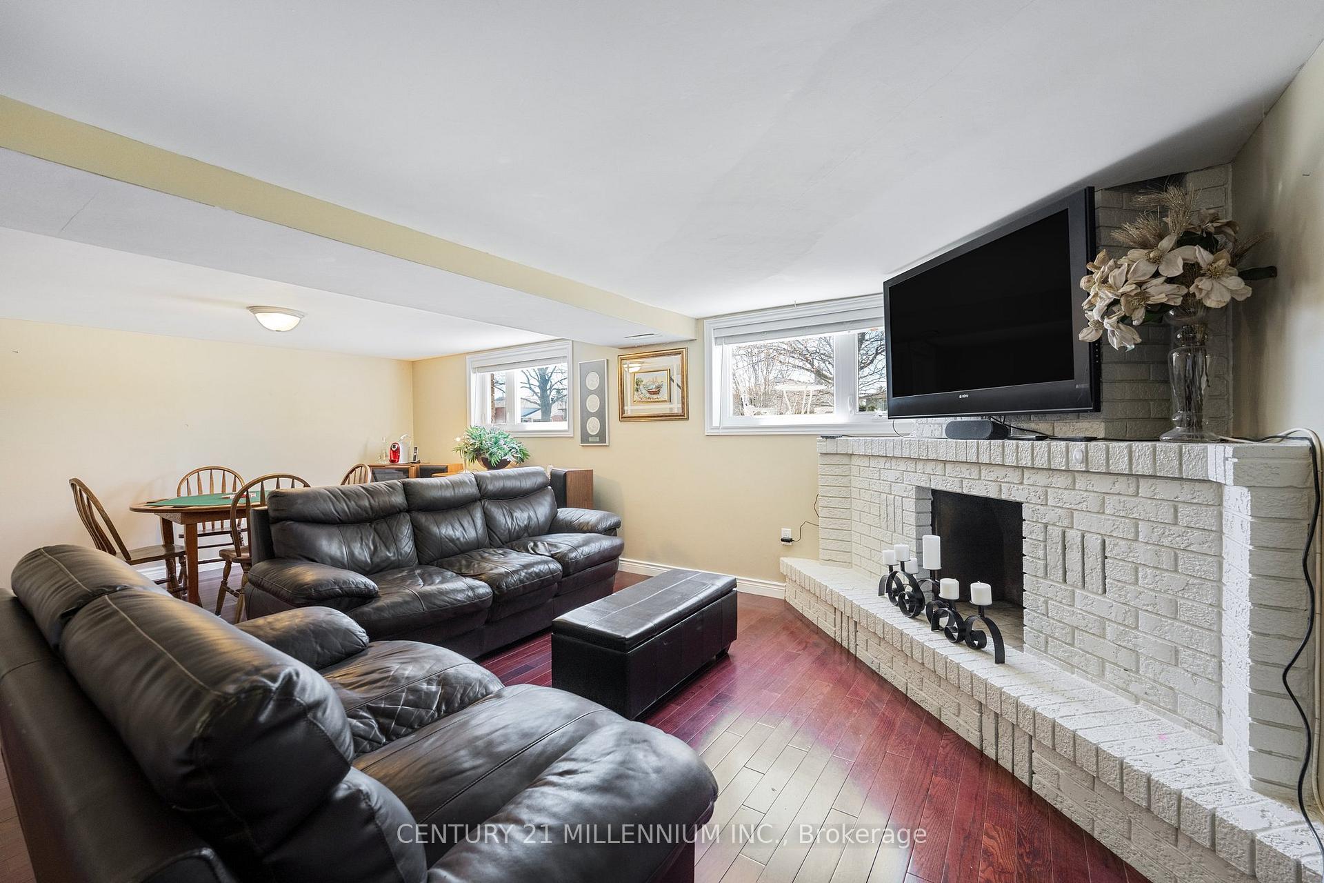 Photo 32 of 7 Coles Street, Barrie, Sunnidale — HOMEH