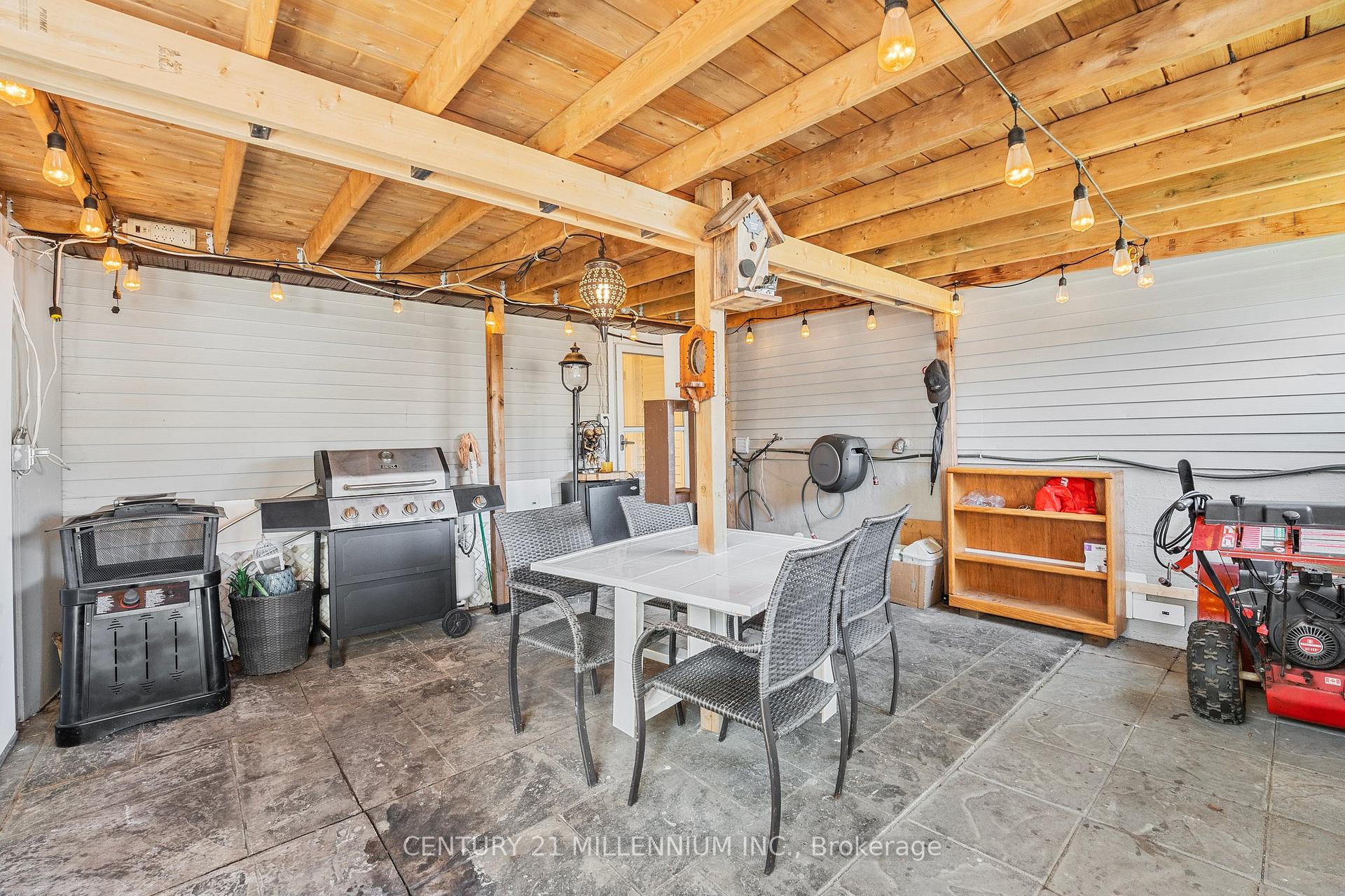 Photo 41 of 7 Coles Street, Barrie, Sunnidale — HOMEH