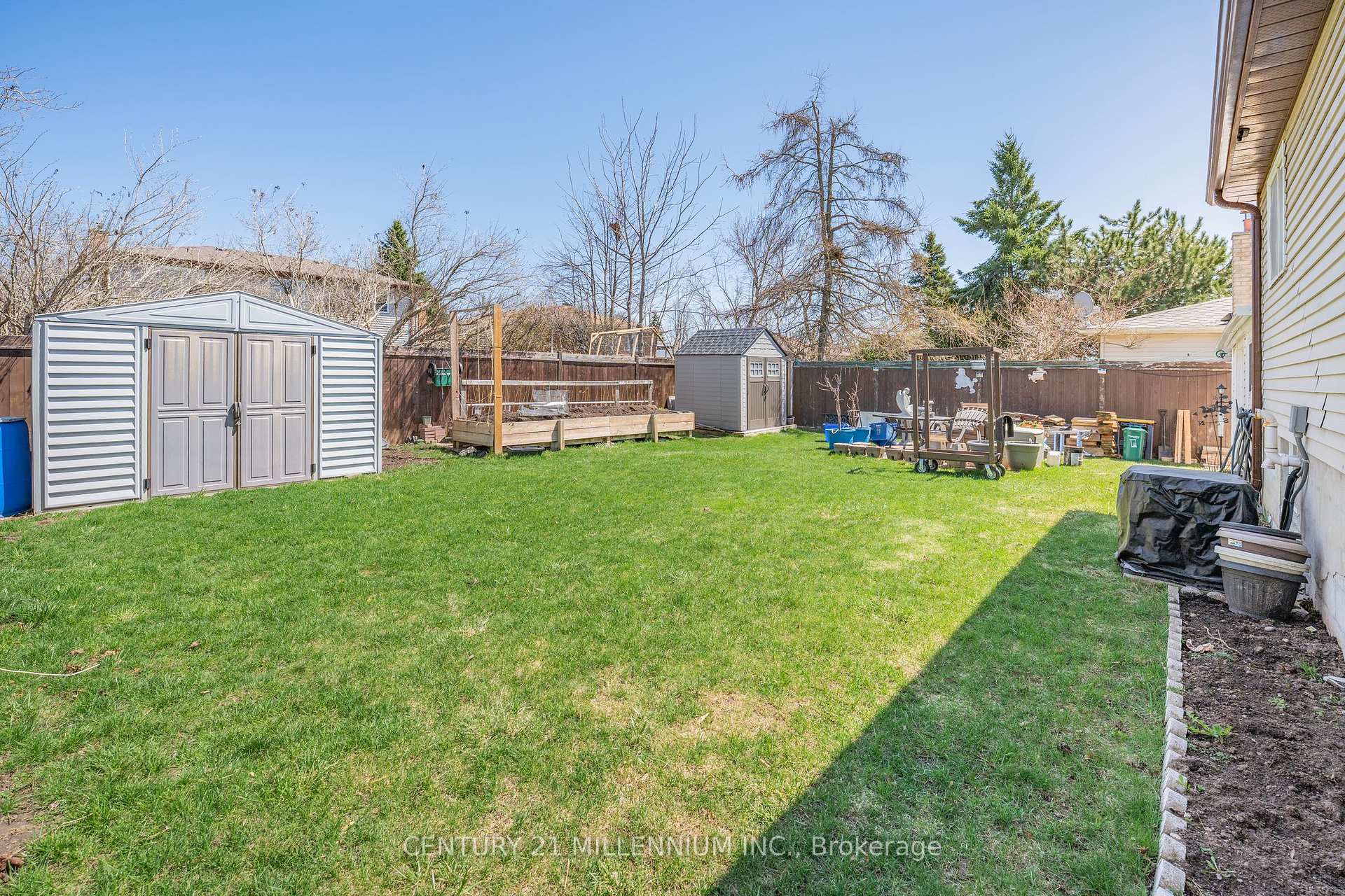 Photo 42 of 7 Coles Street, Barrie, Sunnidale — HOMEH