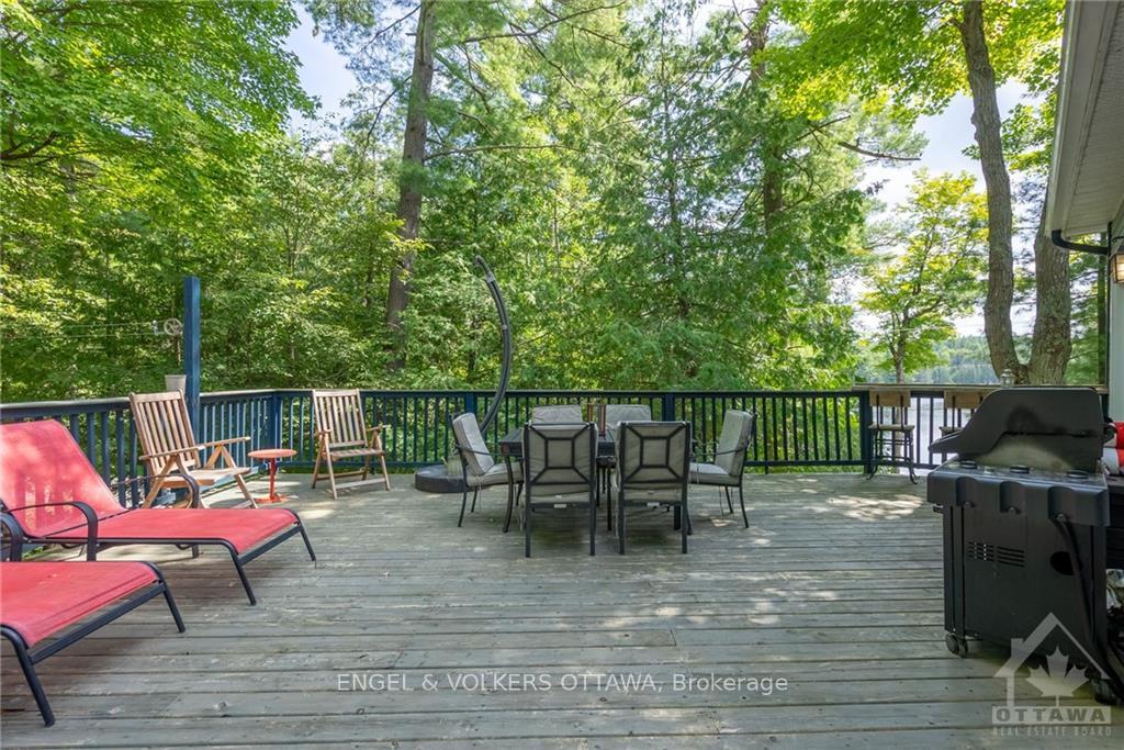 Photo 4 of 1020 Carson Trail, Frontenac, Frontenac North — HOMEH
