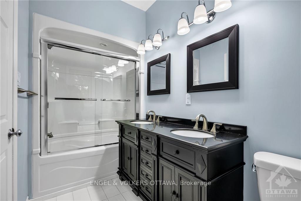 Photo 10 of 1020 Carson Trail, Frontenac, Frontenac North — HOMEH