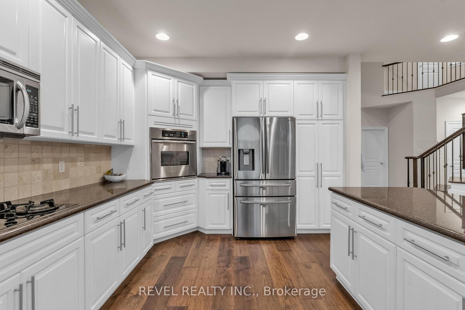 Photo 14 of 13 Switzer Crescent, Hamilton, Binbrook — HOMEH