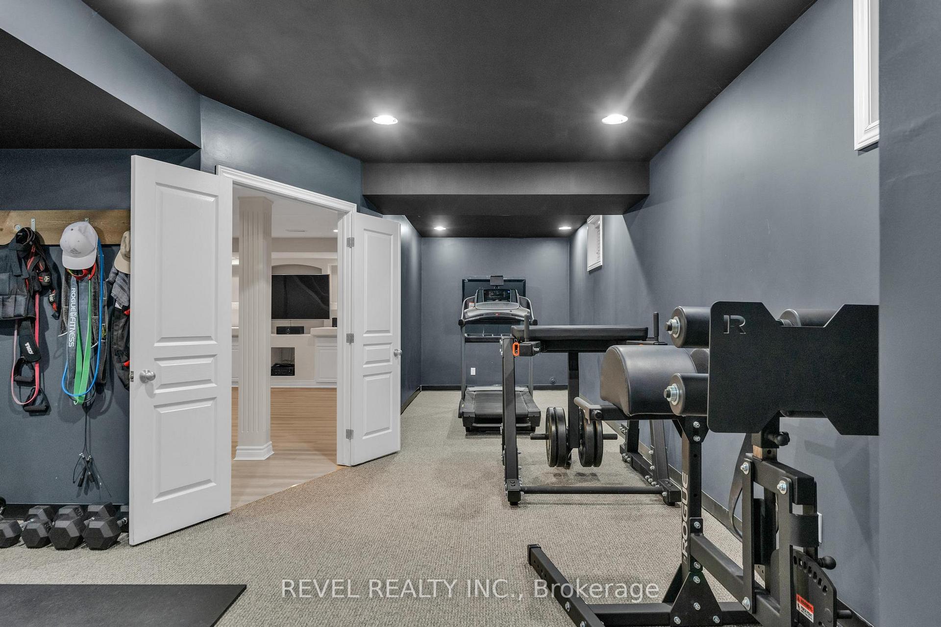 Photo 35 of 13 Switzer Crescent, Hamilton, Binbrook — HOMEH