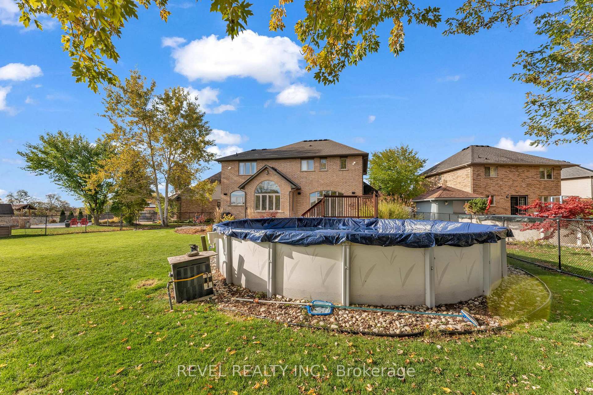 Photo 43 of 13 Switzer Crescent, Hamilton, Binbrook — HOMEH