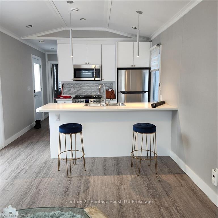 Photo 4 of Unit 18, 296 West Quarter Townline Road, Brant — HOMEH