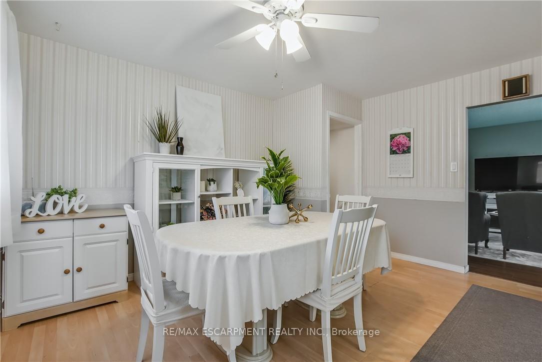 Photo 9 of 79 Gardiner Drive, Hamilton, Gilkson — HOMEH