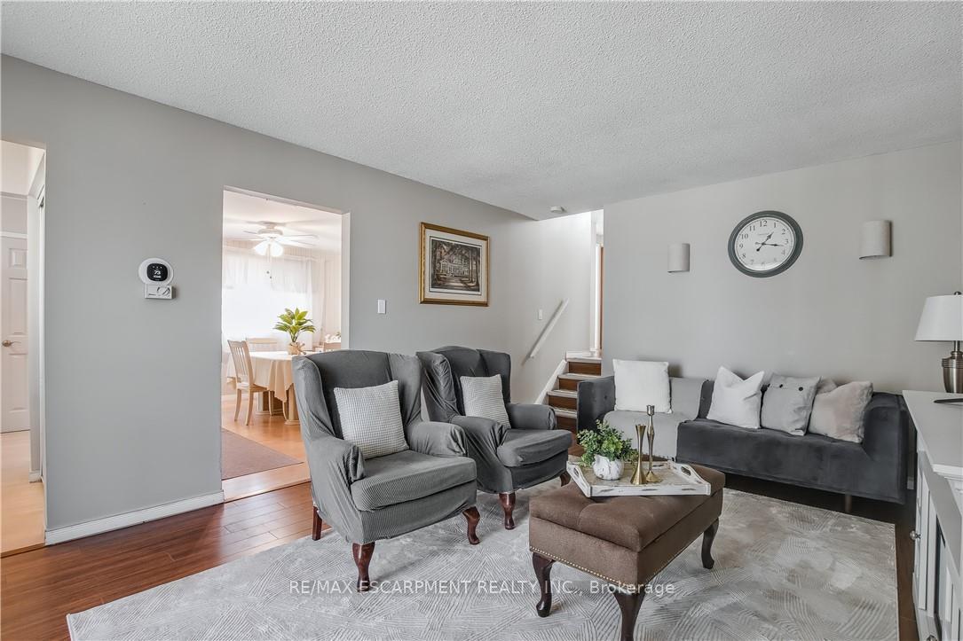 Photo 12 of 79 Gardiner Drive, Hamilton, Gilkson — HOMEH