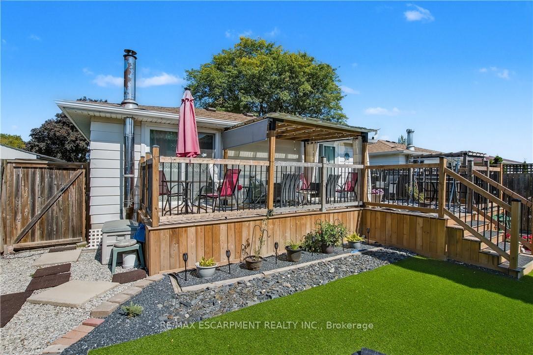 Photo 31 of 79 Gardiner Drive, Hamilton, Gilkson — HOMEH