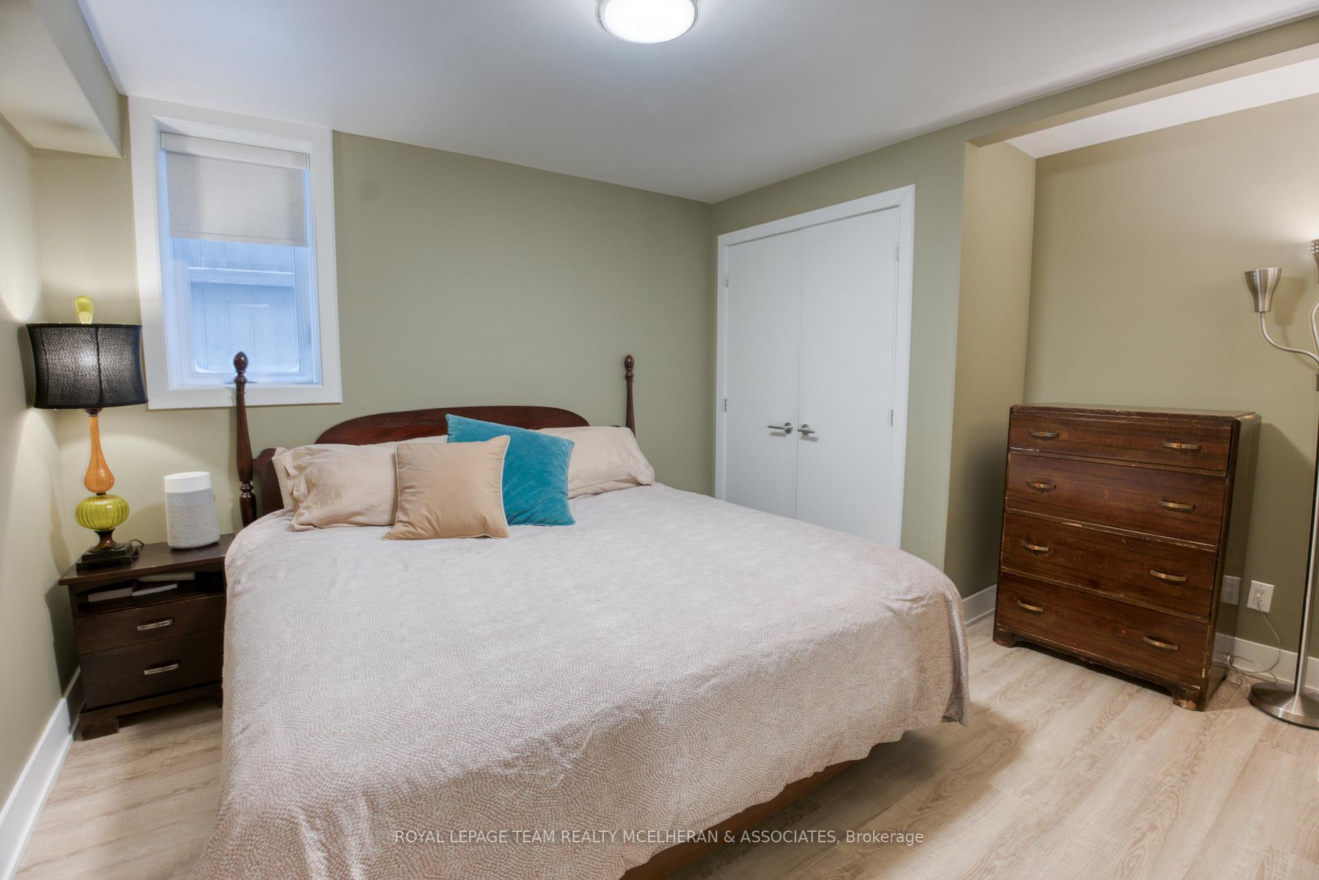 Photo 7 of 576 Byron Avenue, Ottawa, McKellar/Highland — HOMEH