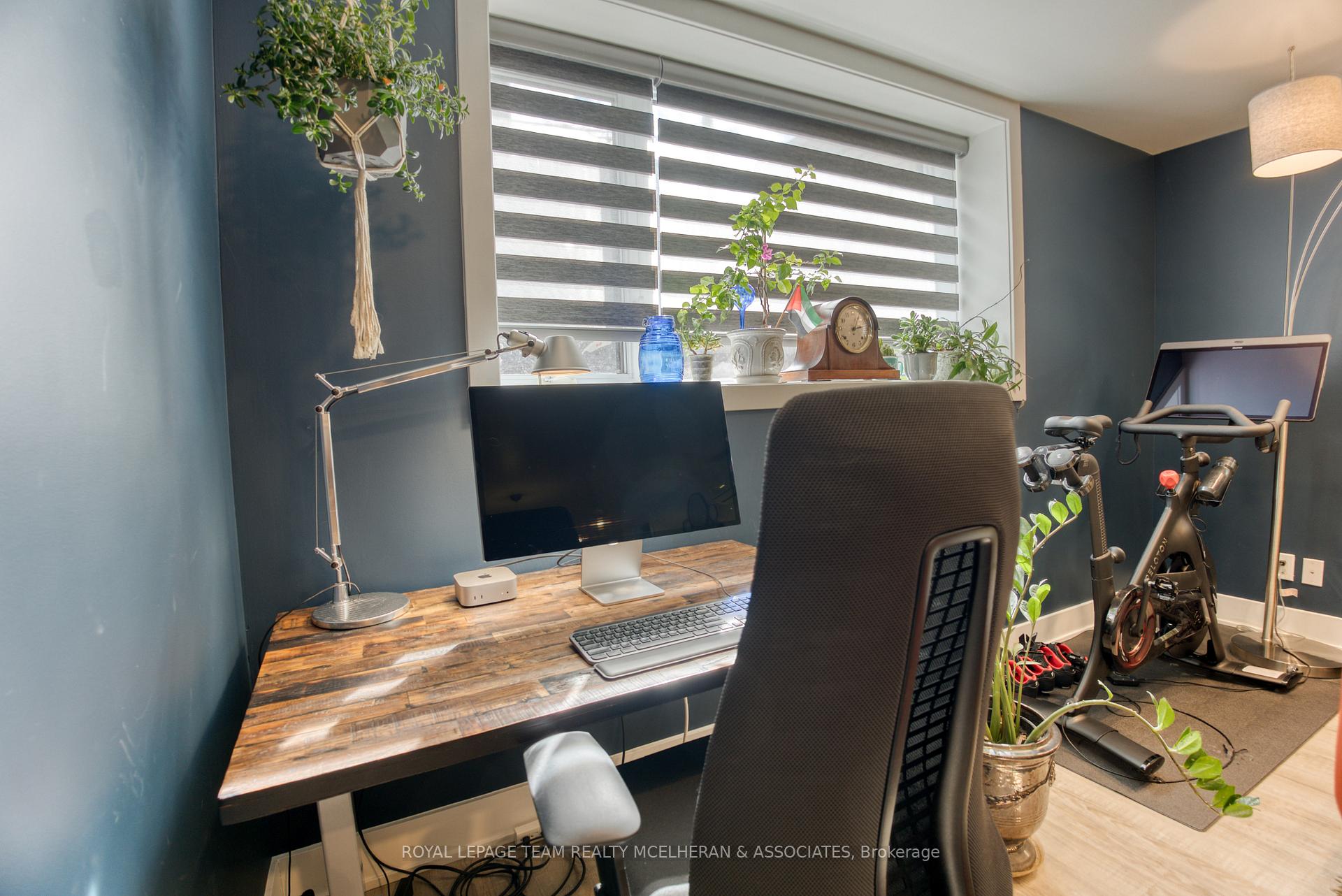 Photo 12 of 576 Byron Avenue, Ottawa, McKellar/Highland — HOMEH