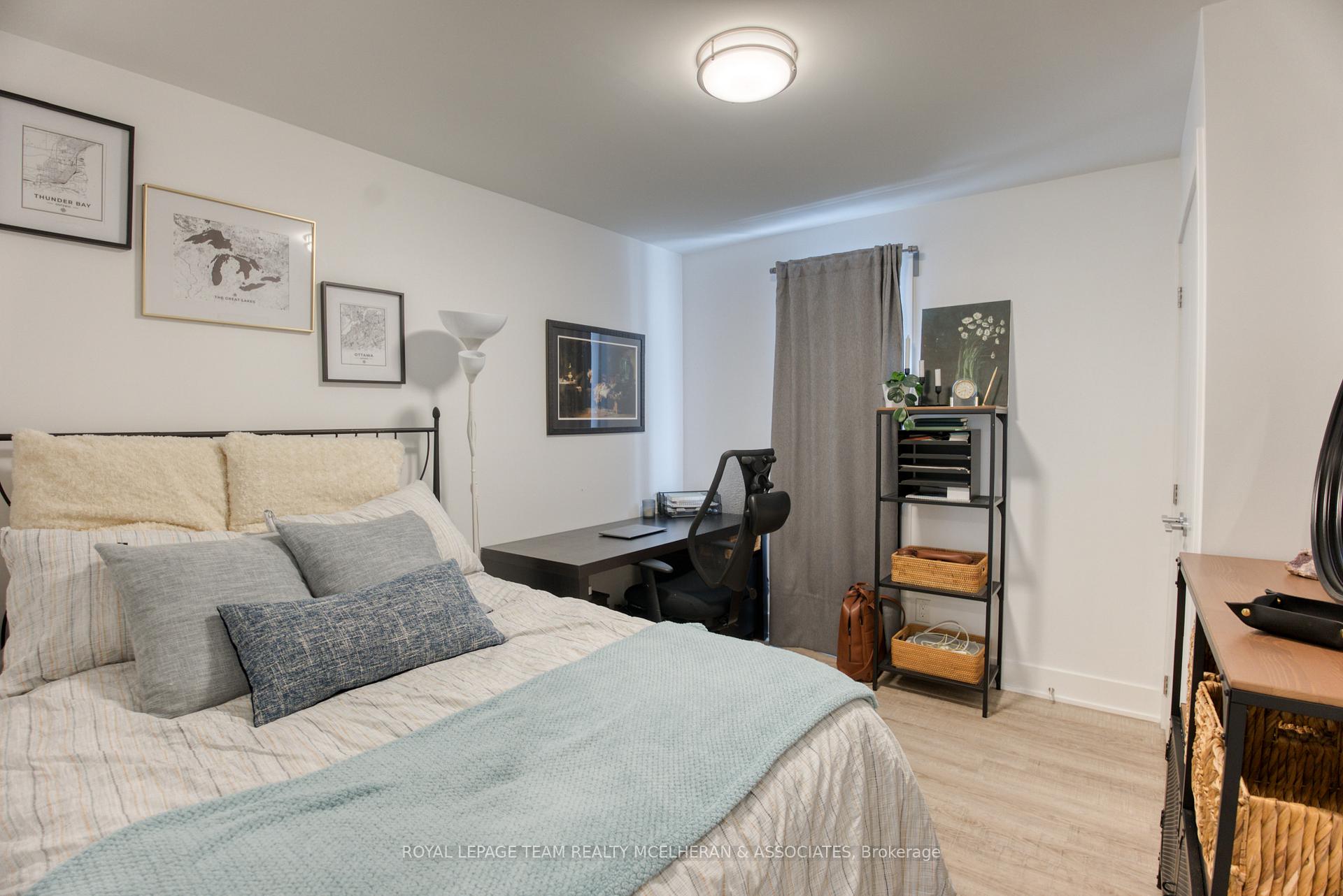 Photo 43 of 576 Byron Avenue, Ottawa, McKellar/Highland — HOMEH