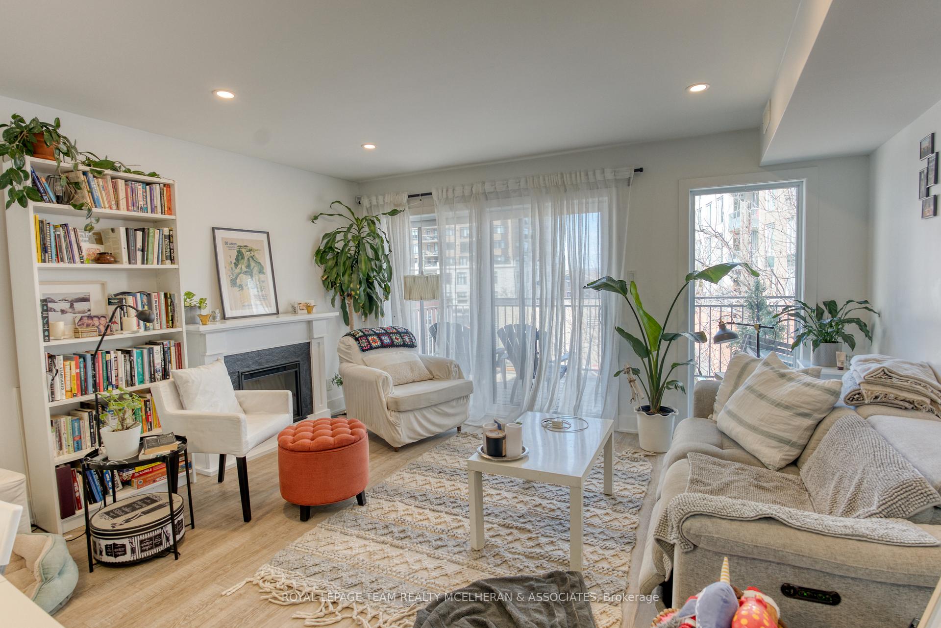 Photo 47 of 576 Byron Avenue, Ottawa, McKellar/Highland — HOMEH