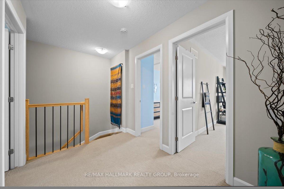 Photo 19 of 54 Vimy Ridge Crescent N, Arnprior — HOMEH
