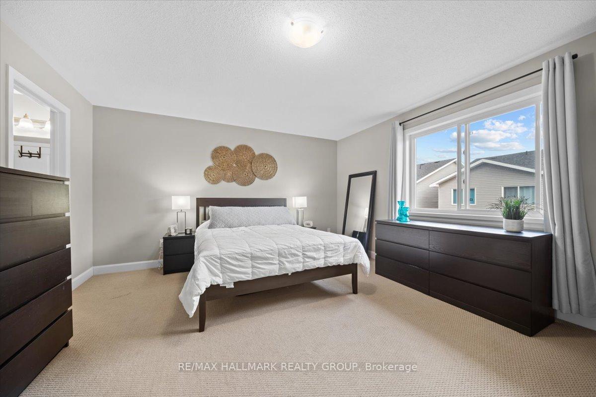 Photo 21 of 54 Vimy Ridge Crescent N, Arnprior — HOMEH