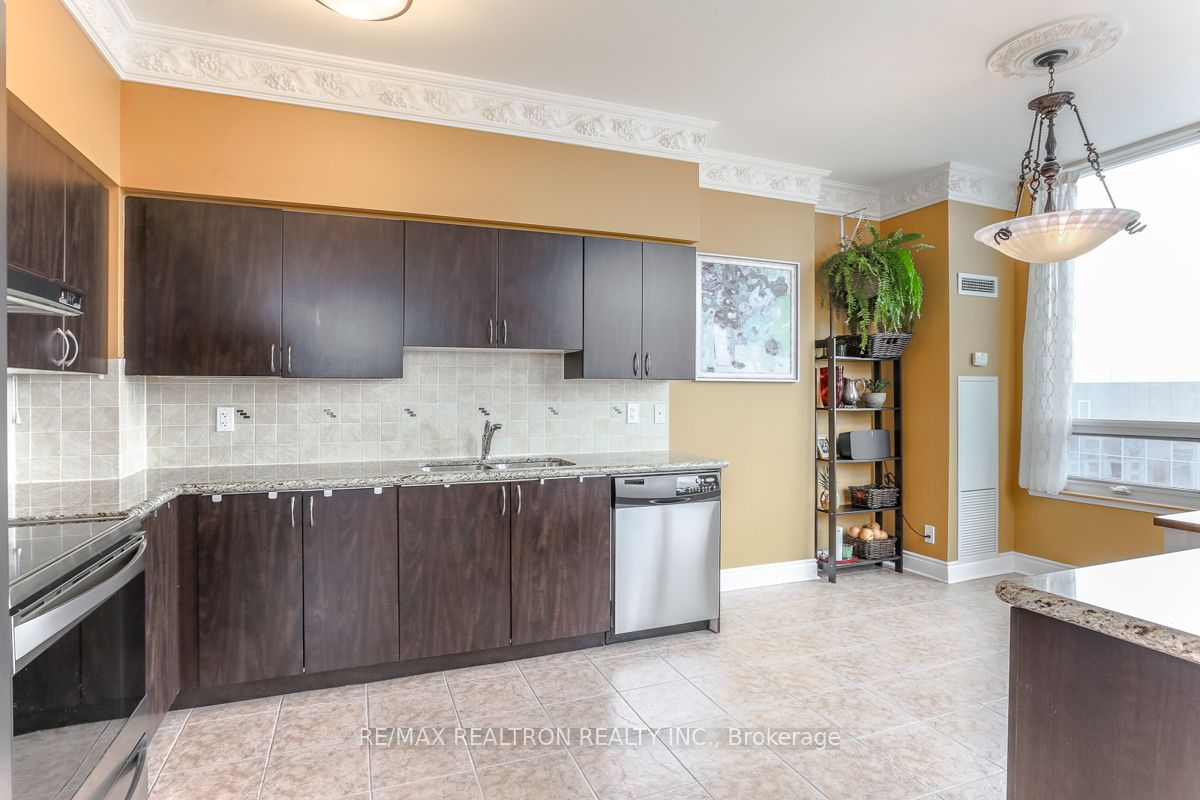 Photo 31 of Unit Ph08, 32 Clegg Road, Markham, Unionville — HOMEH