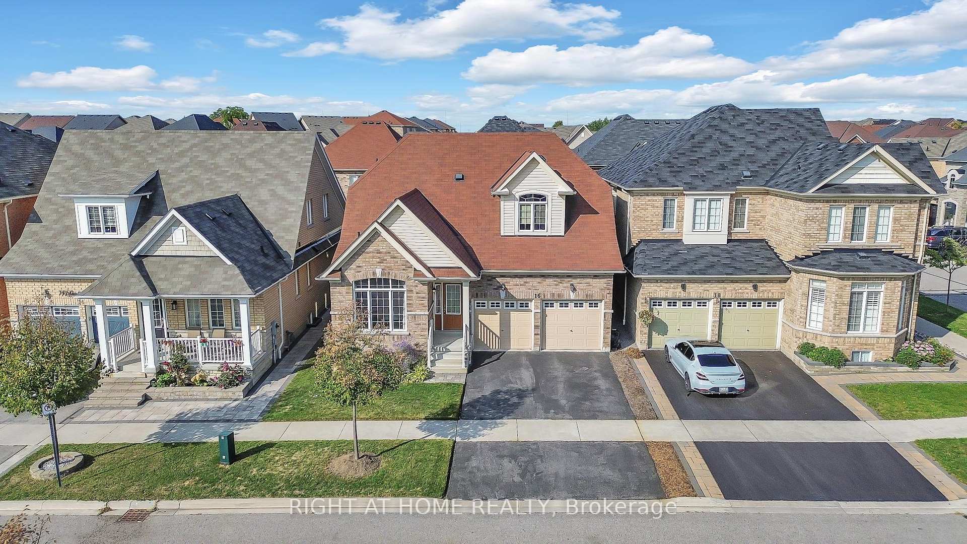 Photo 35 of 16 Sewell Crescent, Ajax, Northeast Ajax — HOMEH