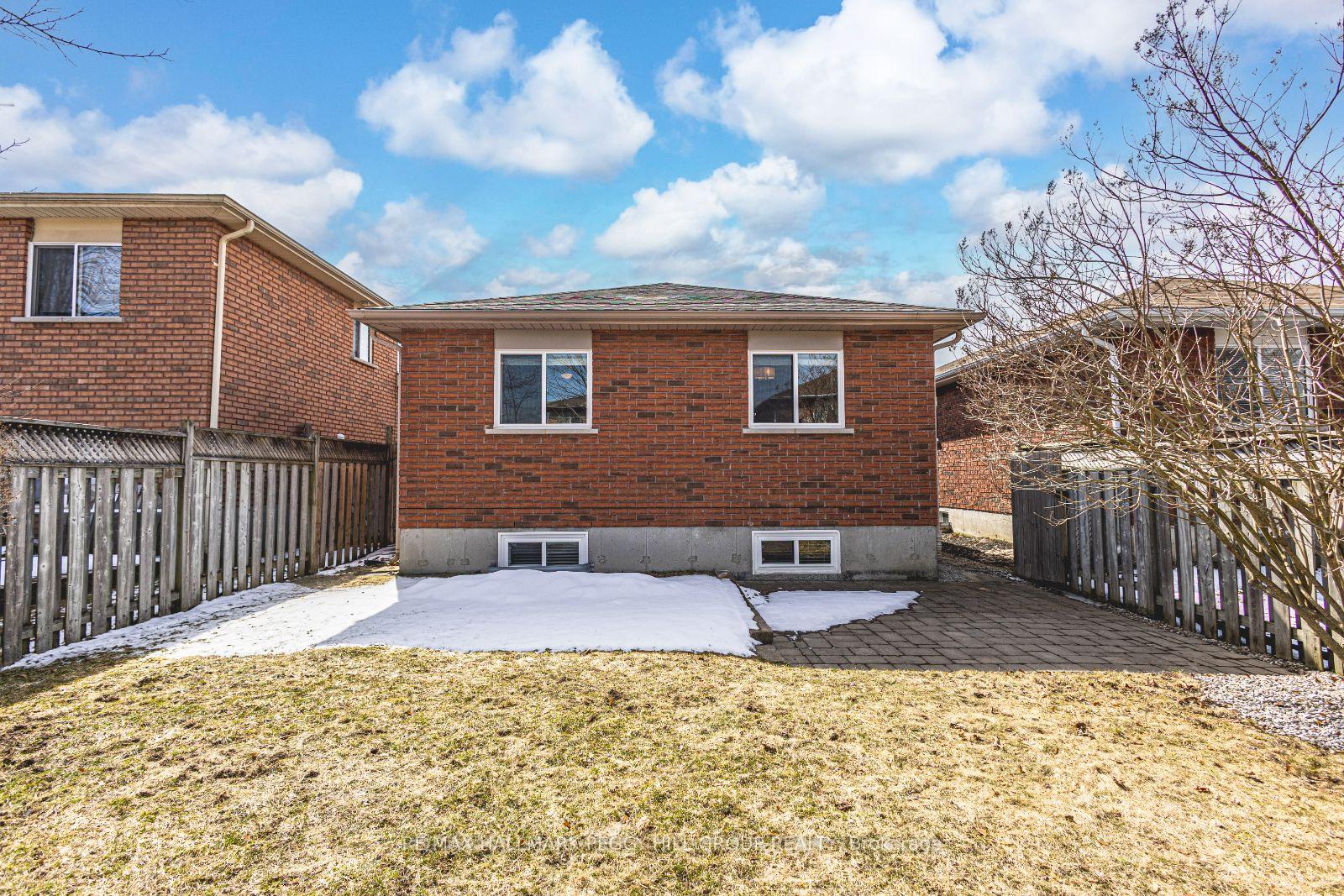 Photo 15 of 28 Lucas Avenue, Barrie, Holly — HOMEH