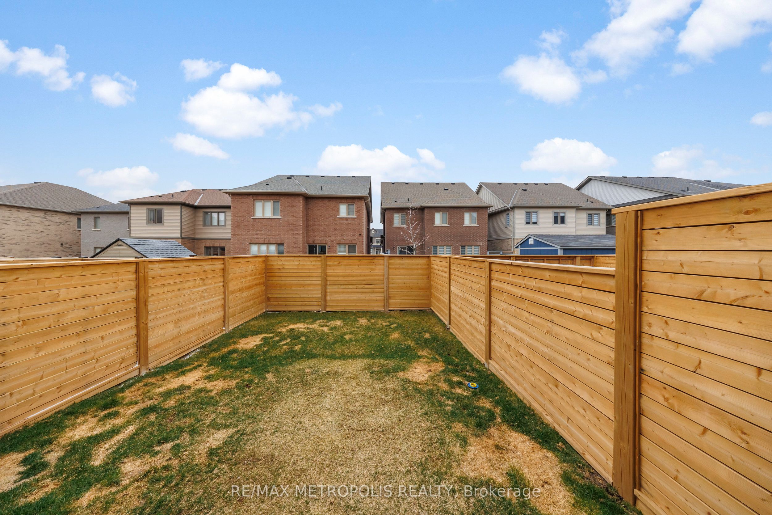 Photo 43 of 67 Lorne Thomas Place N, New Tecumseth, Rural New Tecumseth — HOMEH