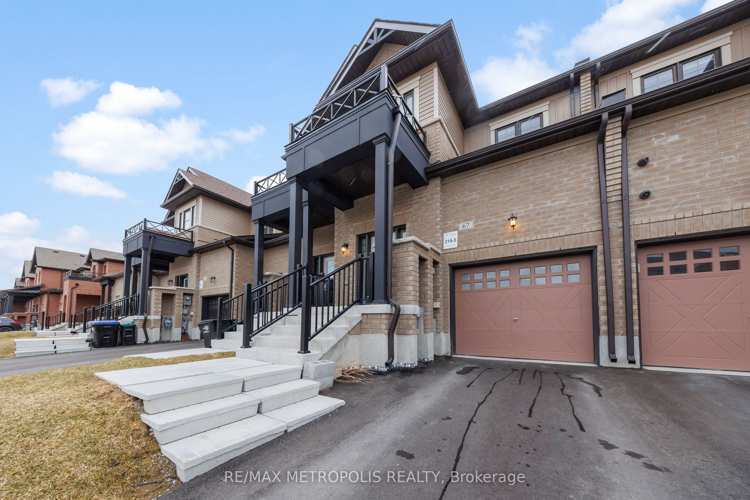 Photo 57 of 67 Lorne Thomas Place N, New Tecumseth, Rural New Tecumseth — HOMEH