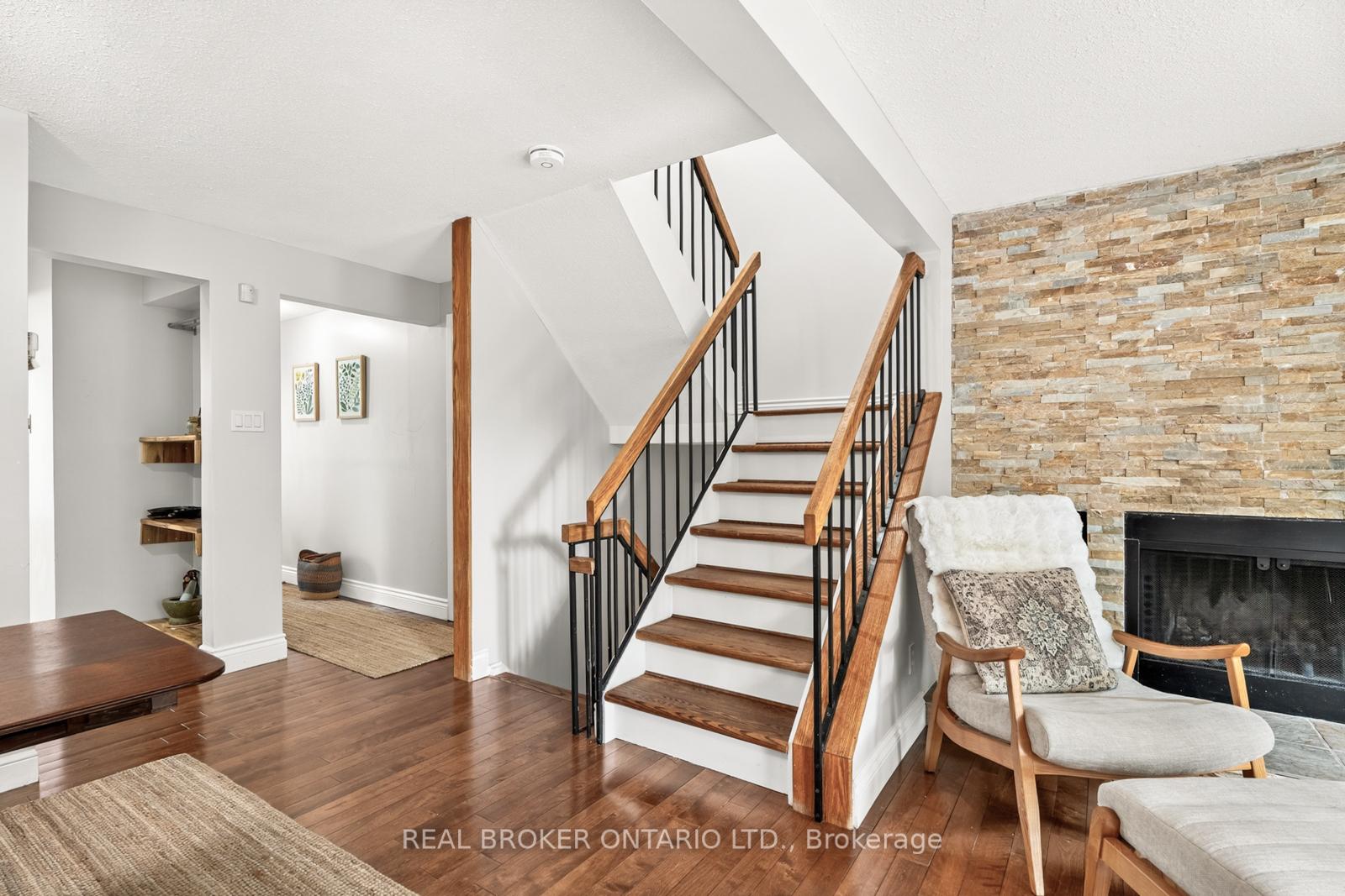 Photo 27 of 148 Burnett's Grove Circle, Ottawa, Barrhaven - Pheasant Run — HOMEH