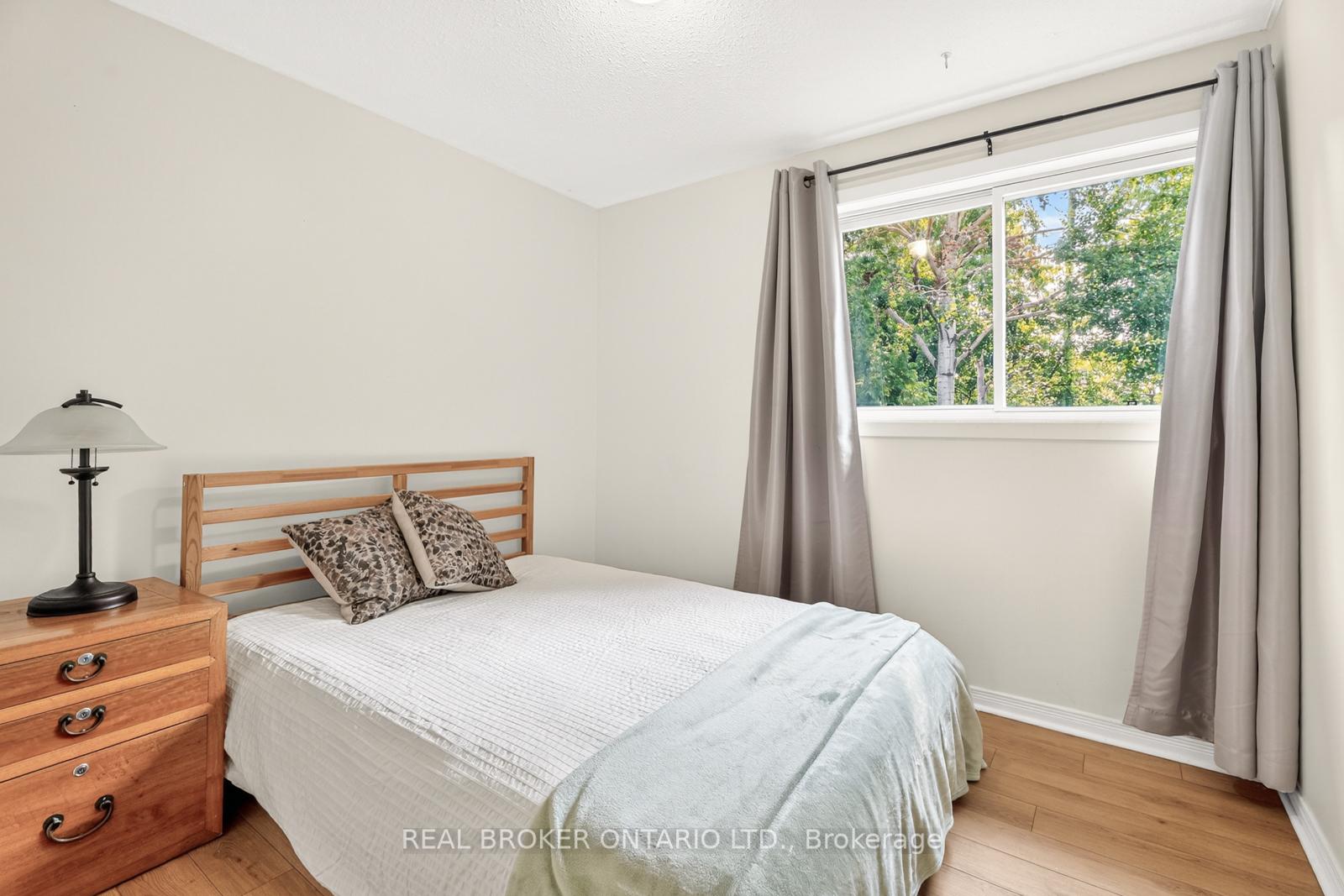 Photo 38 of 148 Burnett's Grove Circle, Ottawa, Barrhaven - Pheasant Run — HOMEH