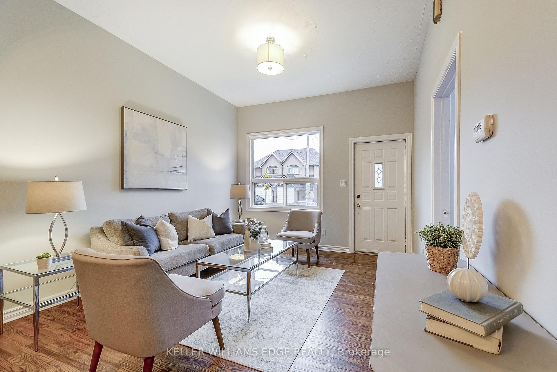 Photo 3 of 235 Emerald Street N, Hamilton, Landsdale — HOMEH
