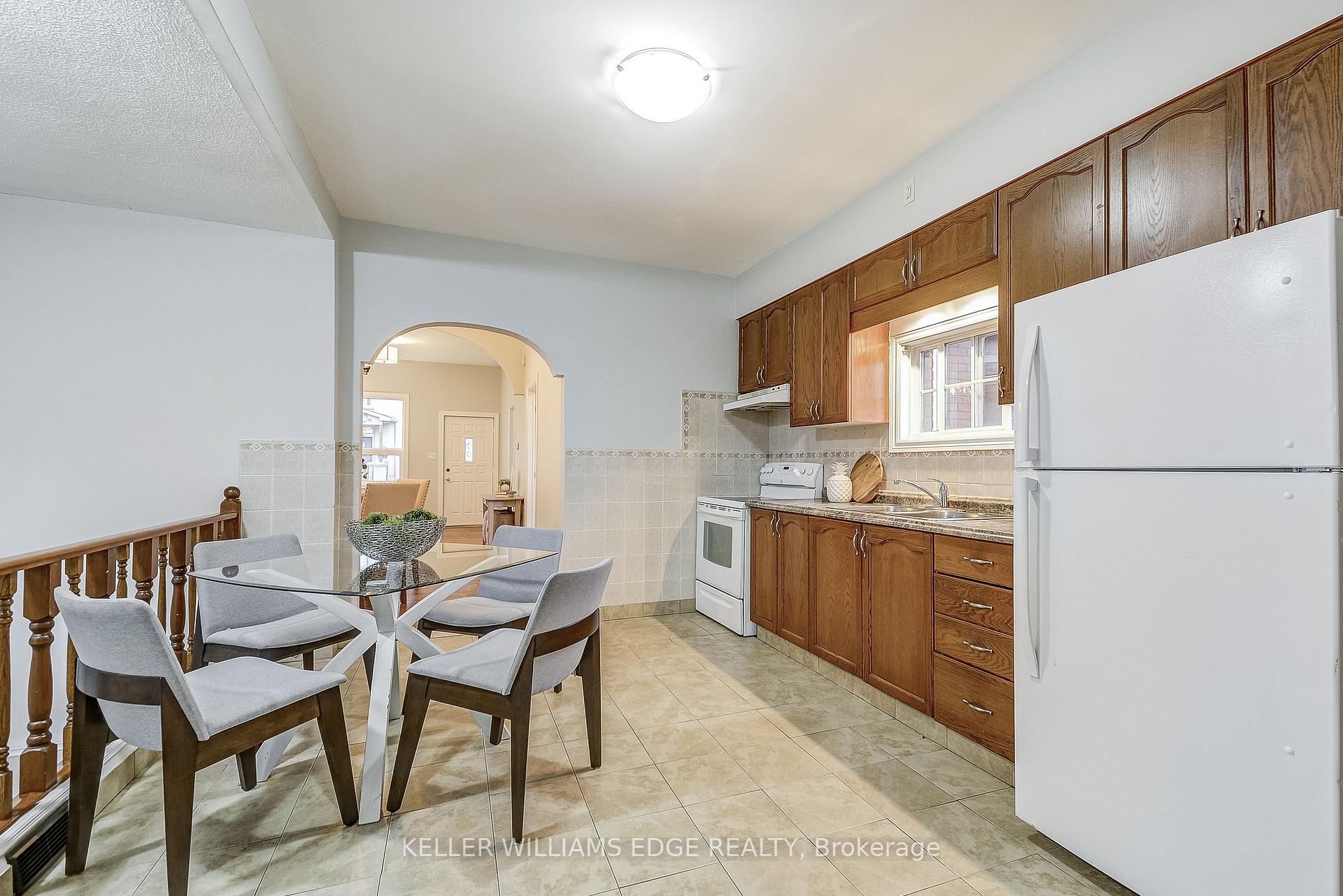 Photo 9 of 235 Emerald Street N, Hamilton, Landsdale — HOMEH