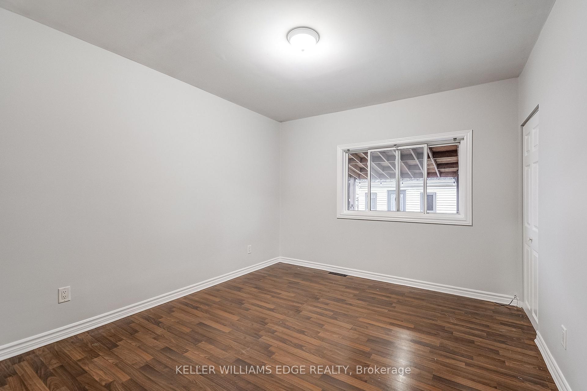 Photo 17 of 235 Emerald Street N, Hamilton, Landsdale — HOMEH
