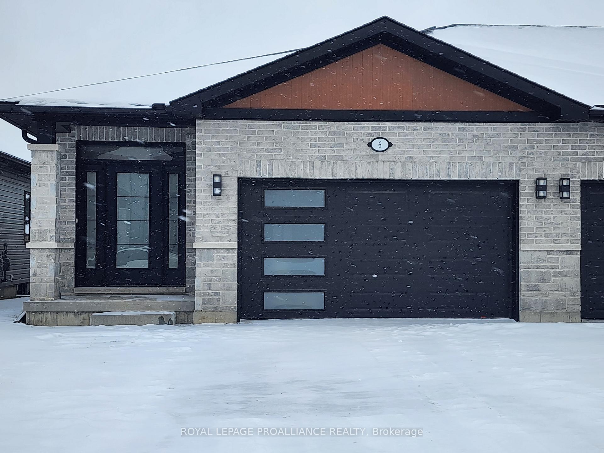 Photo 1 of 6 Primrose Crescent, Belleville, Thurlow Ward — HOMEH