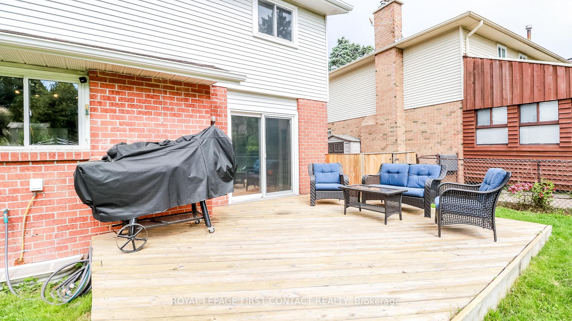 Photo 34 of 228 Browning Trail, Barrie, Letitia Heights — HOMEH