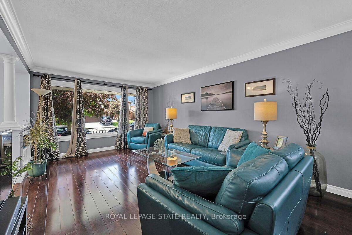 Photo 7 of 4 Bing Crescent, Hamilton, Stoney Creek — HOMEH
