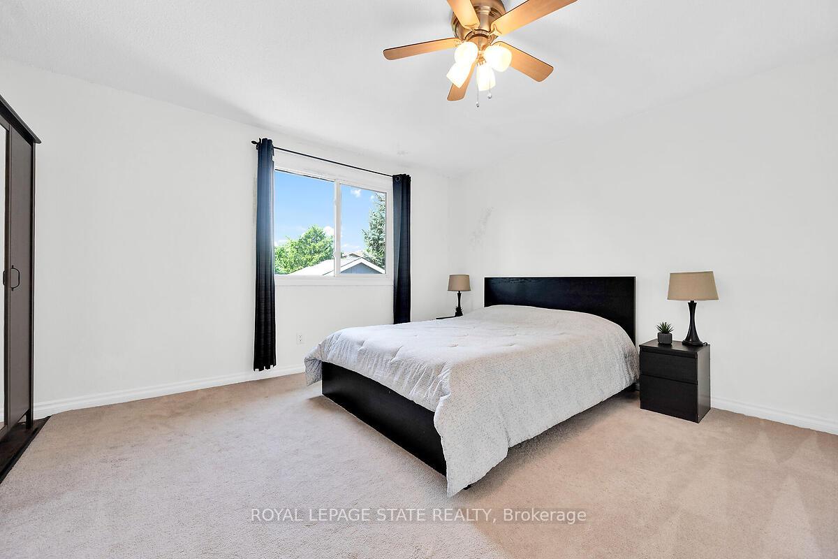 Photo 14 of 4 Bing Crescent, Hamilton, Stoney Creek — HOMEH