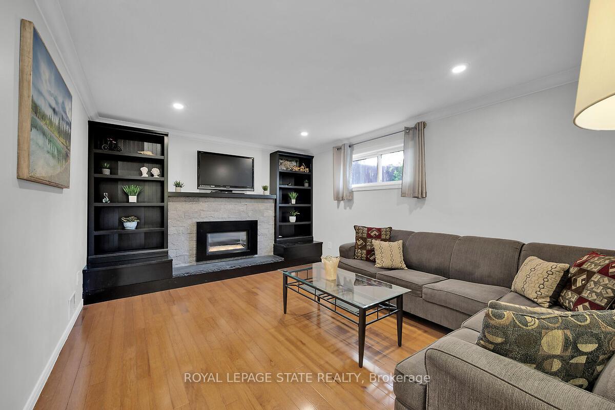 Photo 24 of 4 Bing Crescent, Hamilton, Stoney Creek — HOMEH