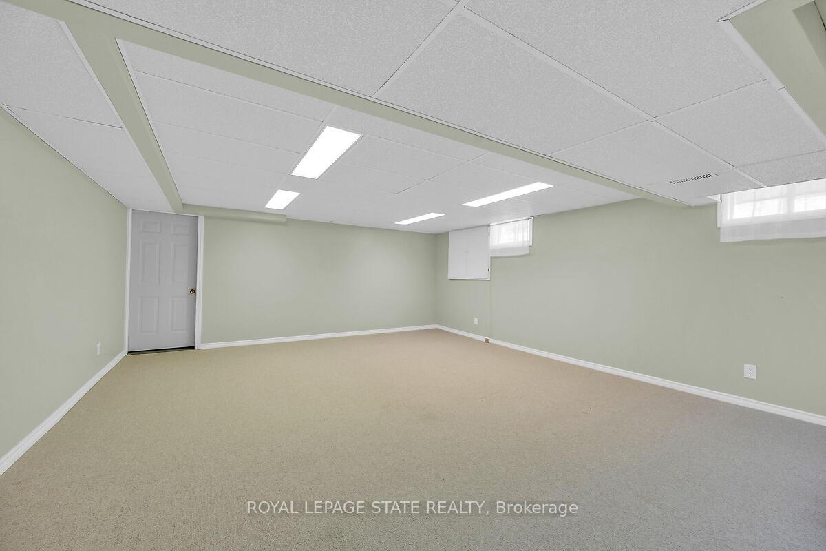 Photo 30 of 4 Bing Crescent, Hamilton, Stoney Creek — HOMEH