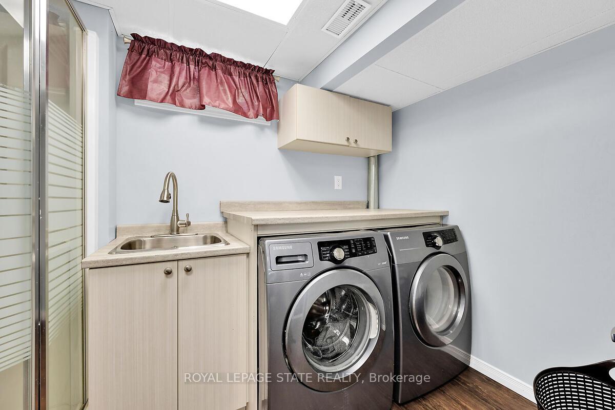 Photo 33 of 4 Bing Crescent, Hamilton, Stoney Creek — HOMEH