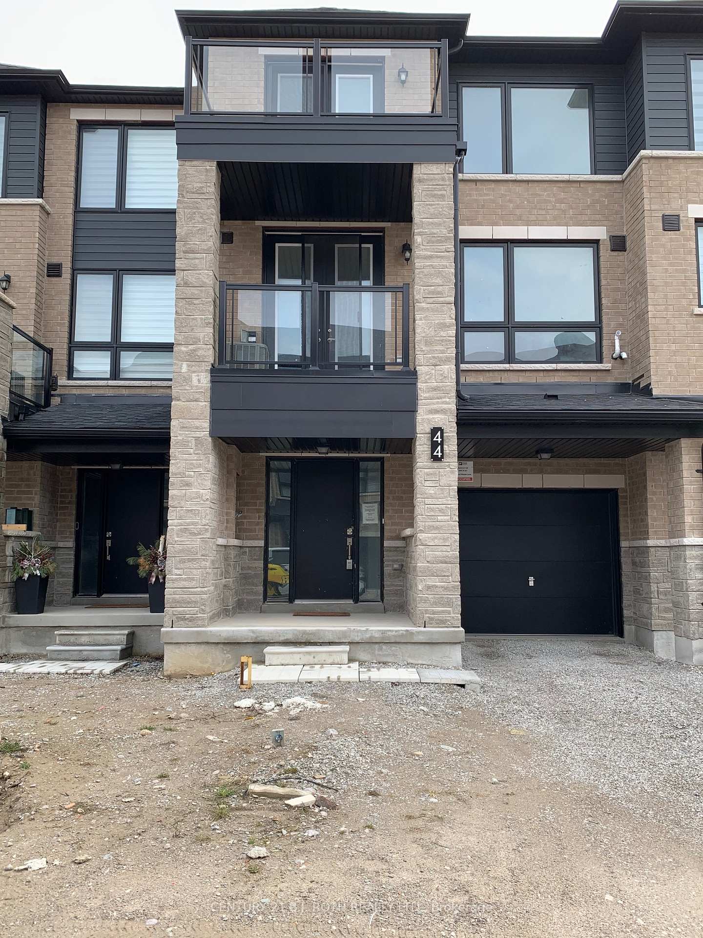 Front of 44 Red Maple Lane