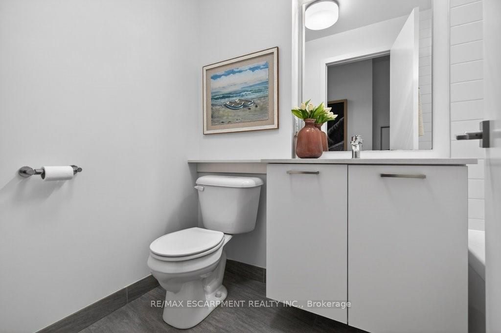Photo 58 of Unit 209, 479 Charlton Avenue E, Hamilton, Stinson — HOMEH