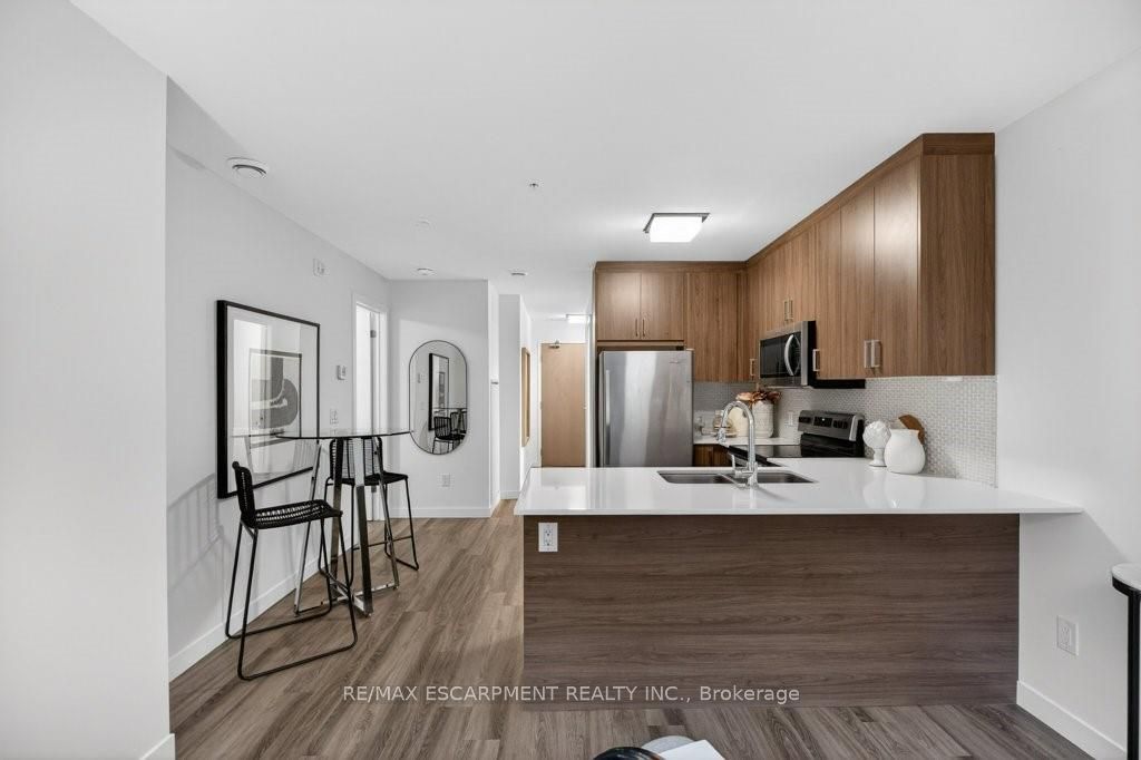 Photo 64 of Unit 209, 479 Charlton Avenue E, Hamilton, Stinson — HOMEH