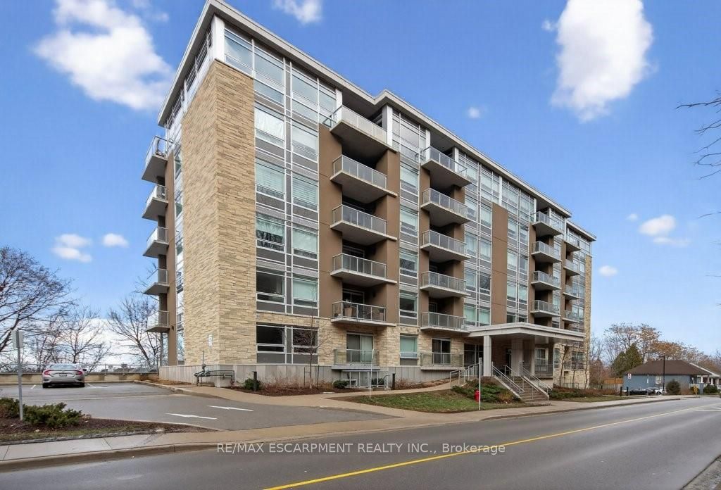 Photo 100 of Unit 209, 479 Charlton Avenue E, Hamilton, Stinson — HOMEH